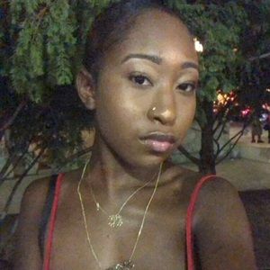 Meet your Posher, Kyla